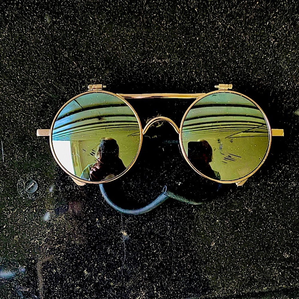 Julbo leather side strap aviator sunglasses